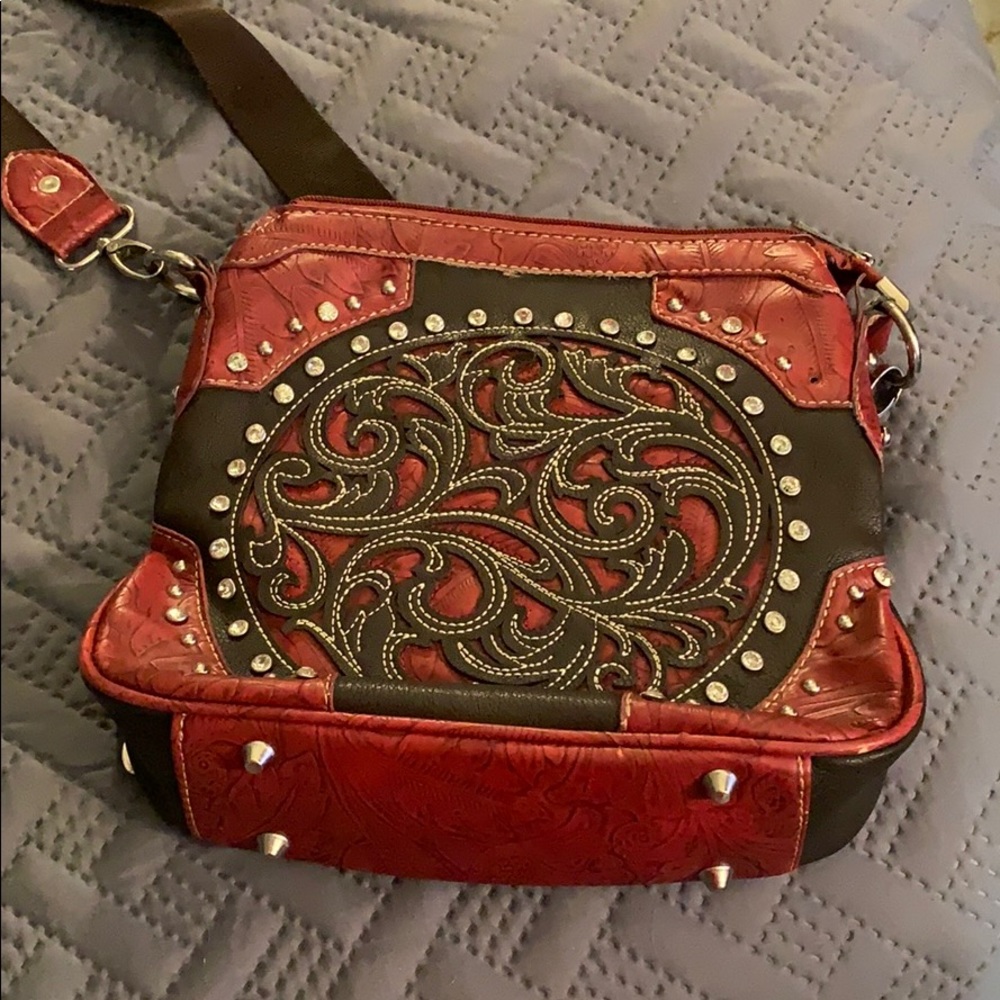 A cross body purse